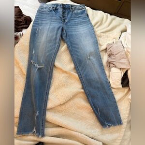 High Rise “Rachael” Mom Jean by Kut from the Kloth